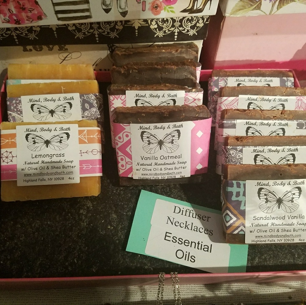 Vanilla Oatmeal Soap - Olive Oil & Shea Butter